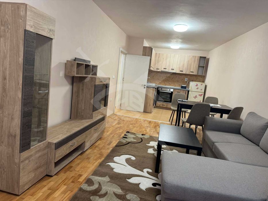 Дава се под наем Двустаен апартамент в Варна, Лятно кино Тракия - 60 кв.м за 400 € - Снимка #1