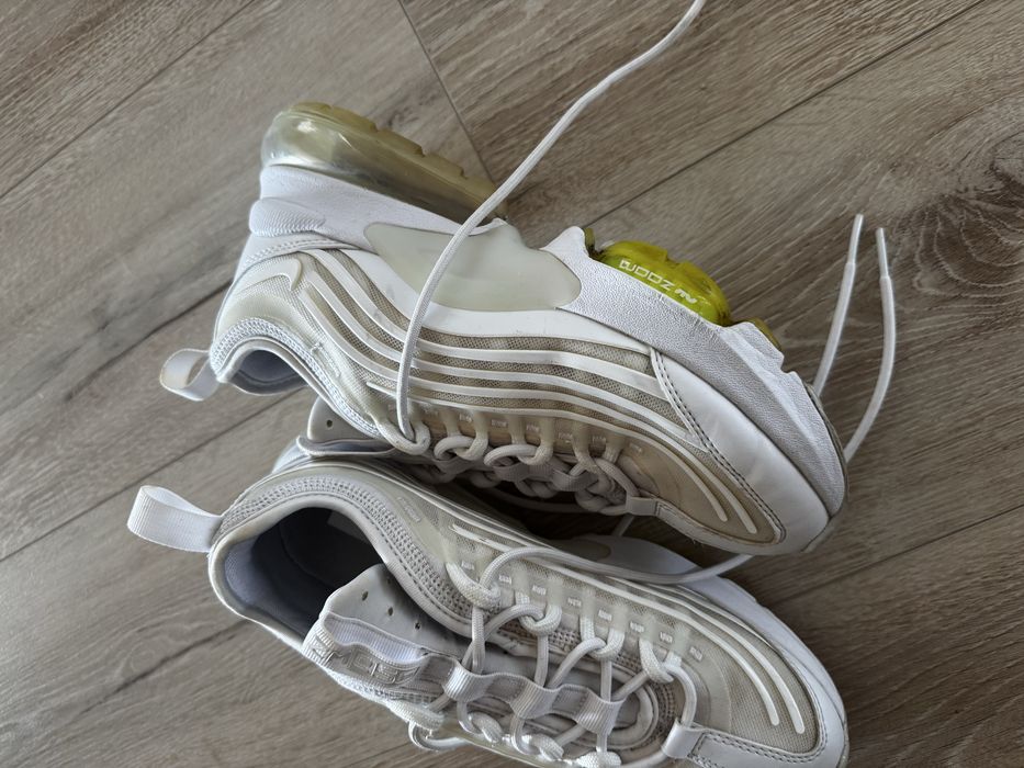 Vand Nike nr.39, 25 cm