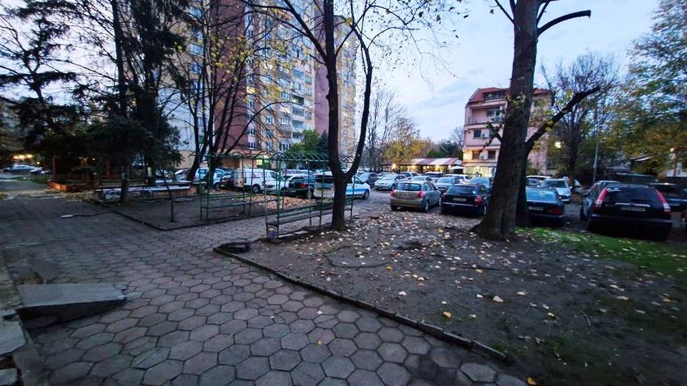 Продавам ЕПК лукс обзаведена гарсониера жк "Сухара река"