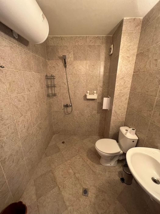 Дава се под наем Двустаен апартамент в Бургас, Сарафово - 70 кв.м за 408 € - Снимка #7