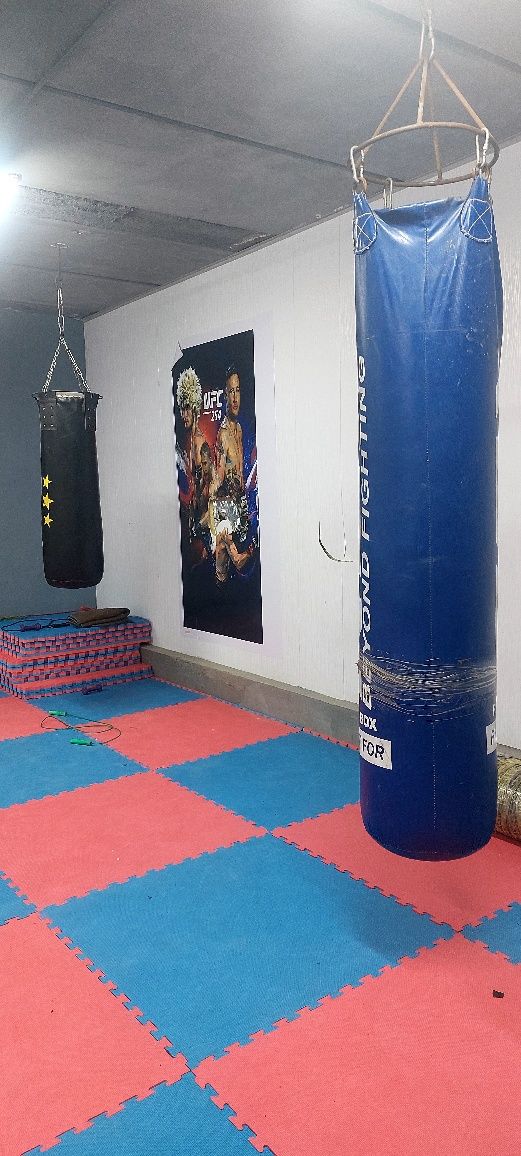 Mishok 2 ta mat tatami 40 dona sotiladi