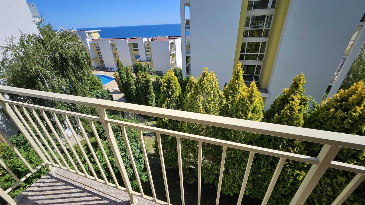 Продава се Едностаен апартамент в Свети Влас - 50 кв.м за 1130 €/кв.м - Снимка #11