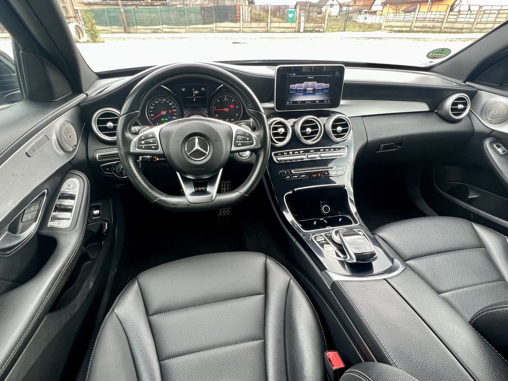 Mercedes-Benz C220D 170cp Pak Amg/Park Assist/2015