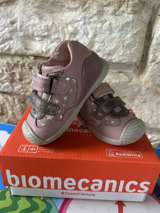 Обувки biomecanics