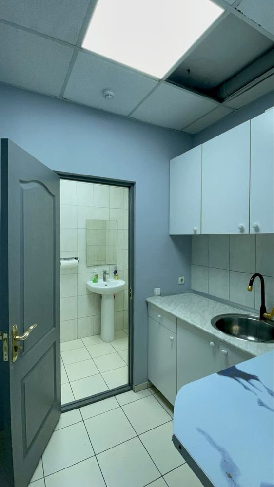 офис в аренду | 182 м² | лабзак | первая линия дороги