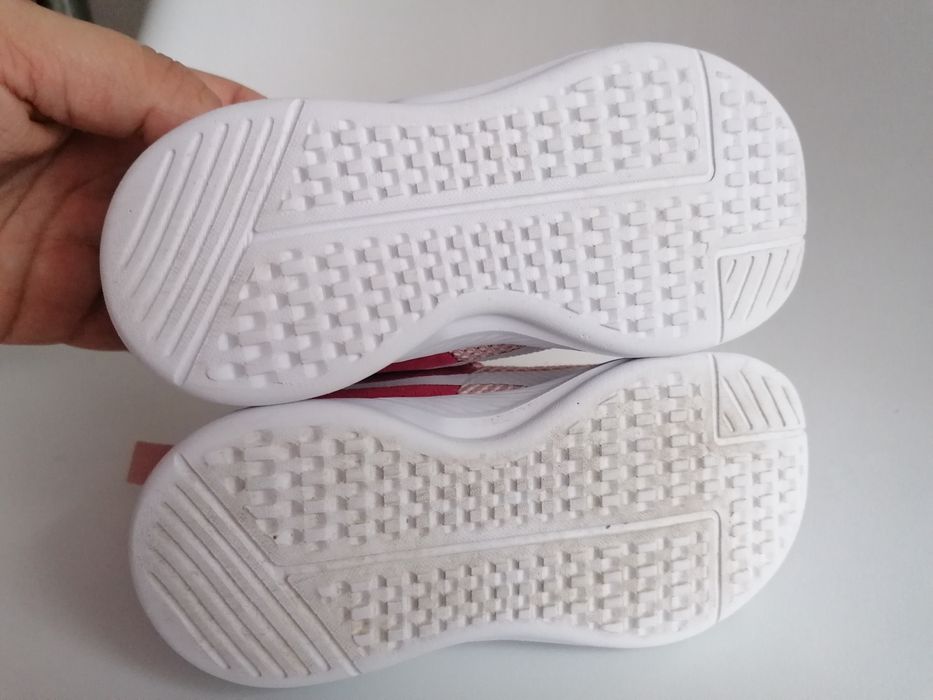 Vand adidasi, marimea 23