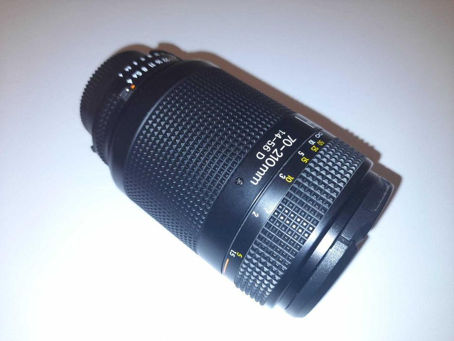 Nikon 70-210 AF-D