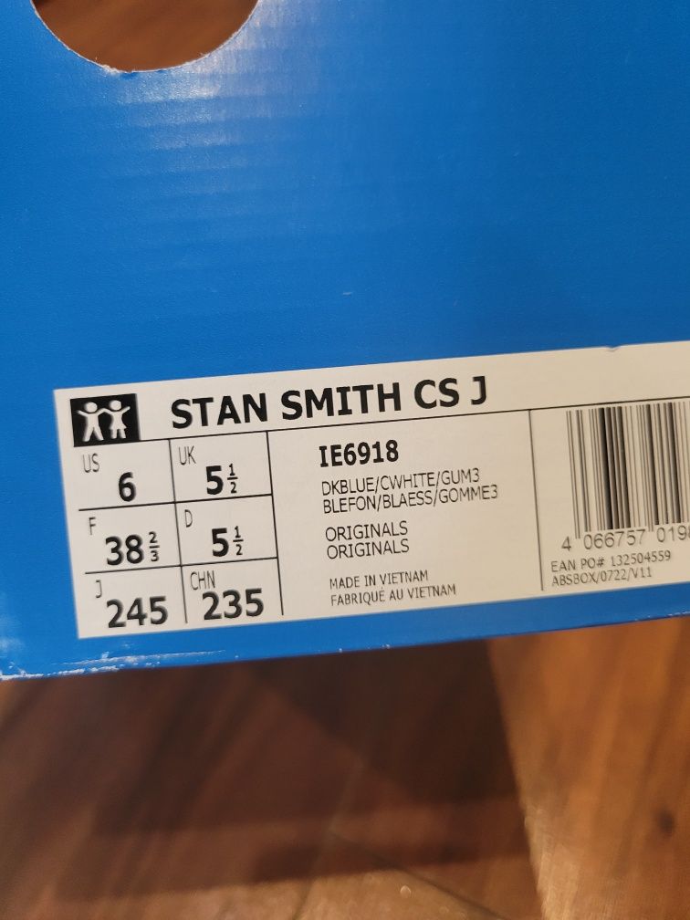 Adidasi adidas baieti 38.5