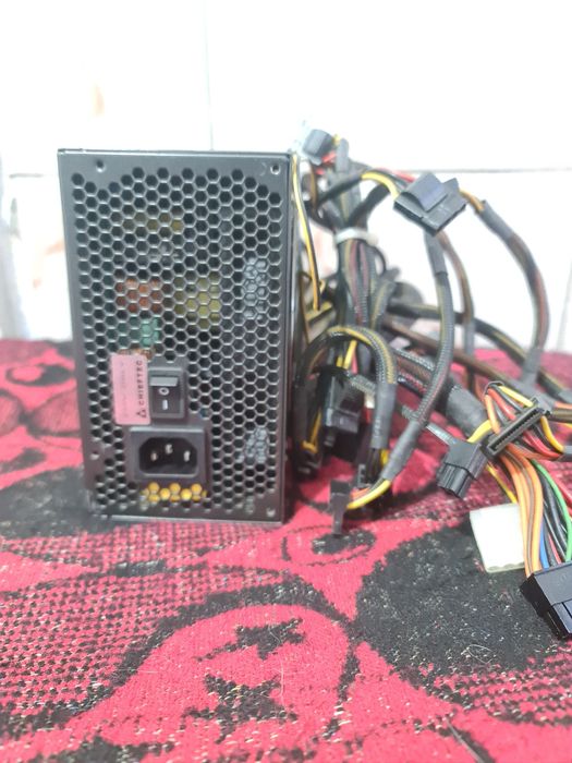 Surse alimentare pc calculator