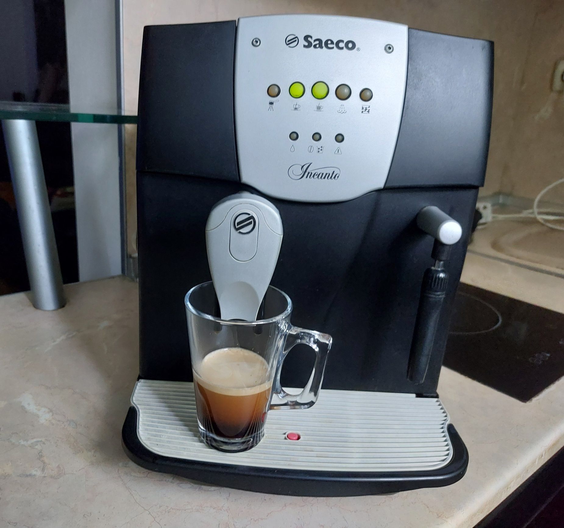 Saeco Incanto кафеавтомат