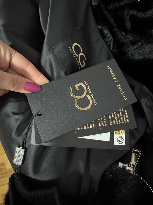 Haina blana naturala Cesare Gaspari marime 44