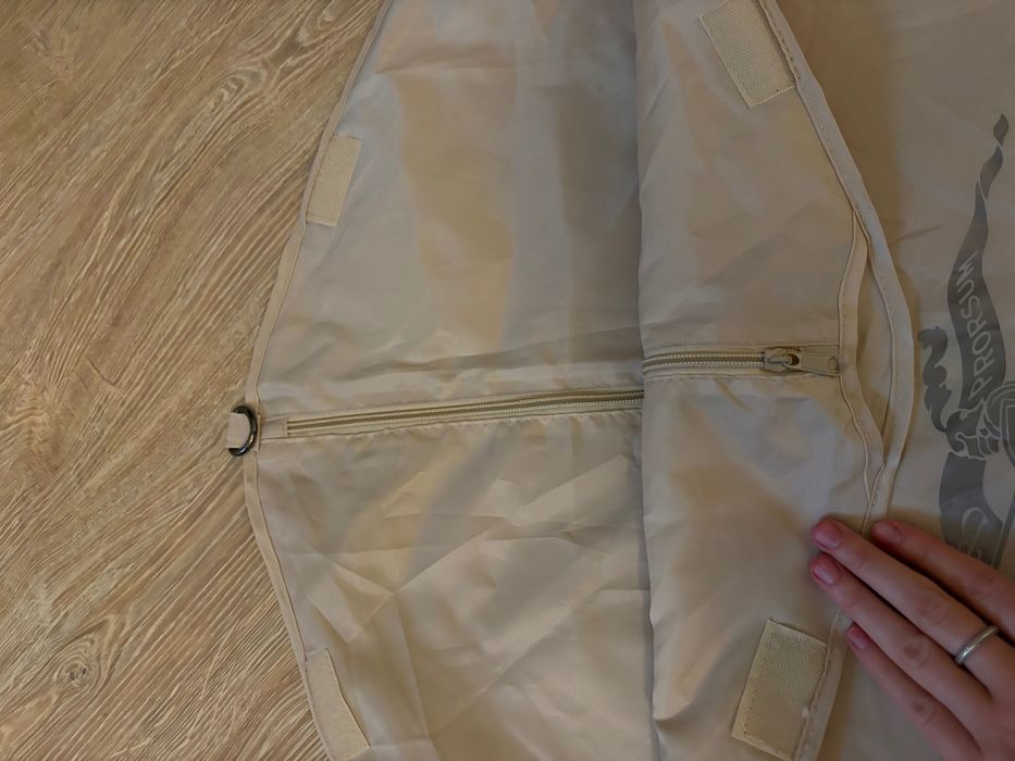 Чанта за дрехи dolce gabbana Moncler Burberry