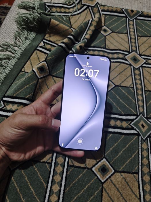 Huawei pura 70 12/256 в идеальном состоянии  срочно АКБ 100%
