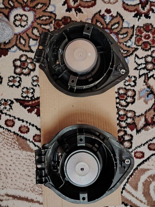 Treker 2 kalonkasi yangi, hech qanday usta ko'rmagan