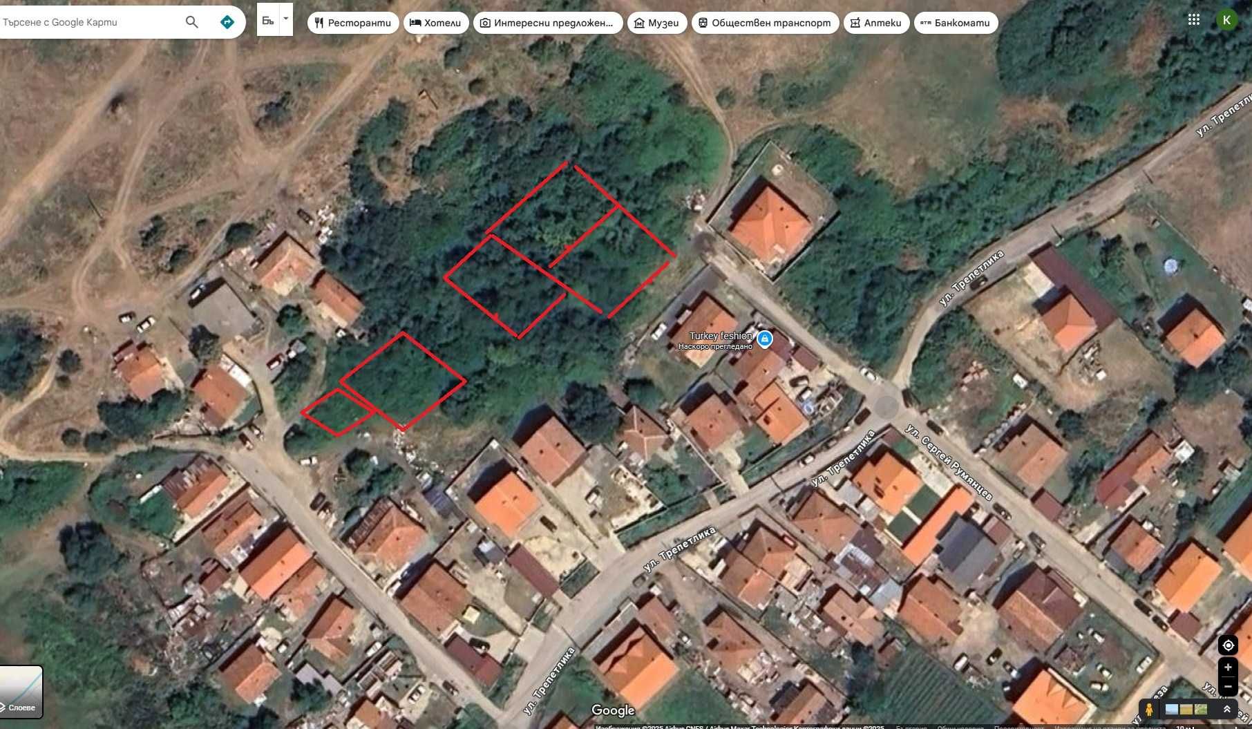 Продавам 5 парцела в регулация УПИ в гр. Долна Баня