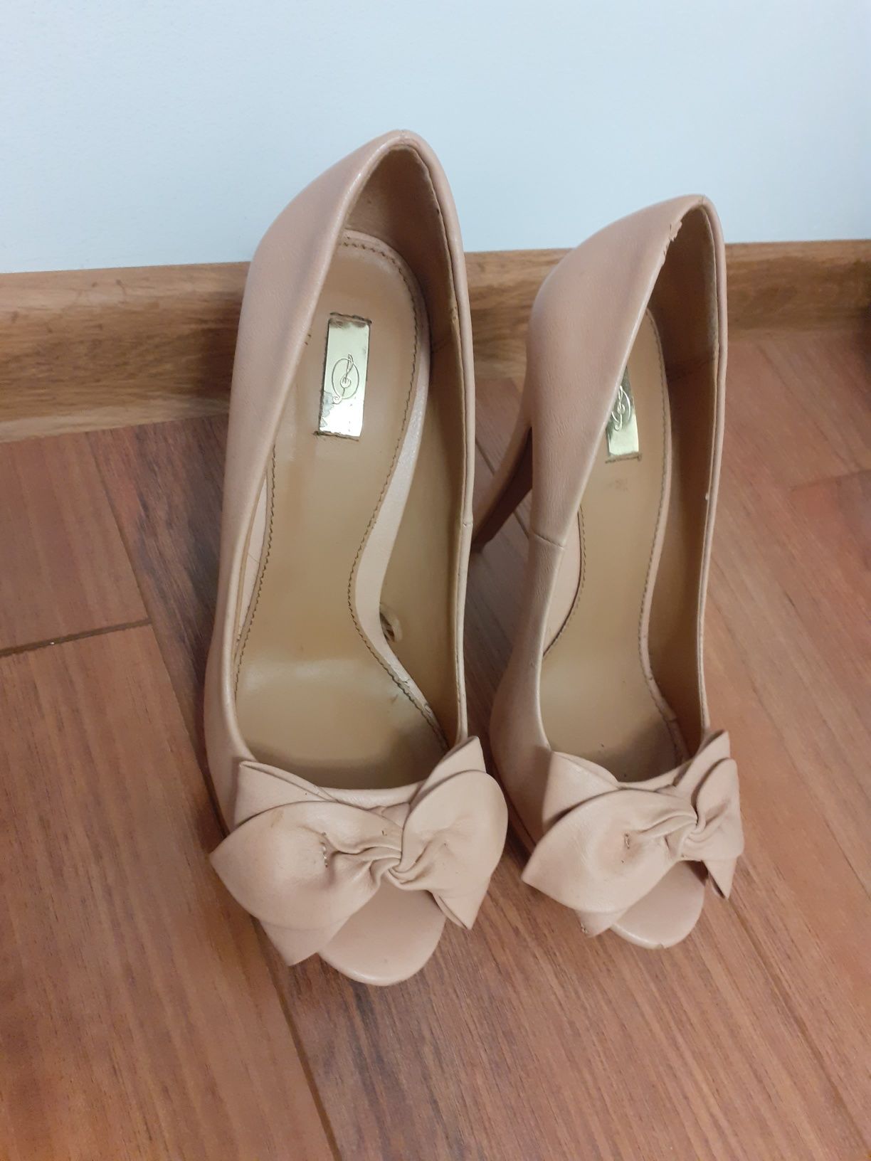 Pantofi Stradivarius Nude