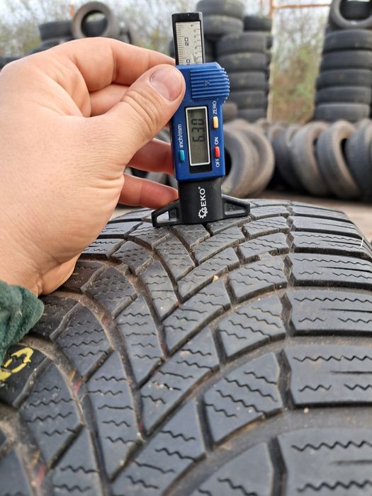 Anvelope de iarna 215-65r16 Bridgestone