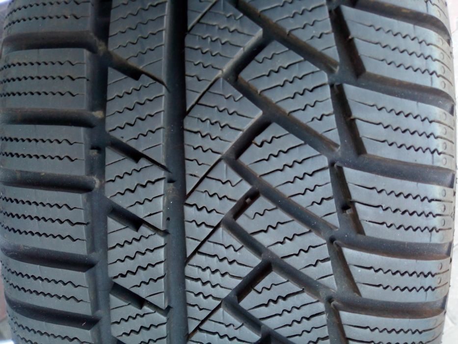 Jante originale Audi Q3(F3) 19"cu anvelope de iarnă Continental