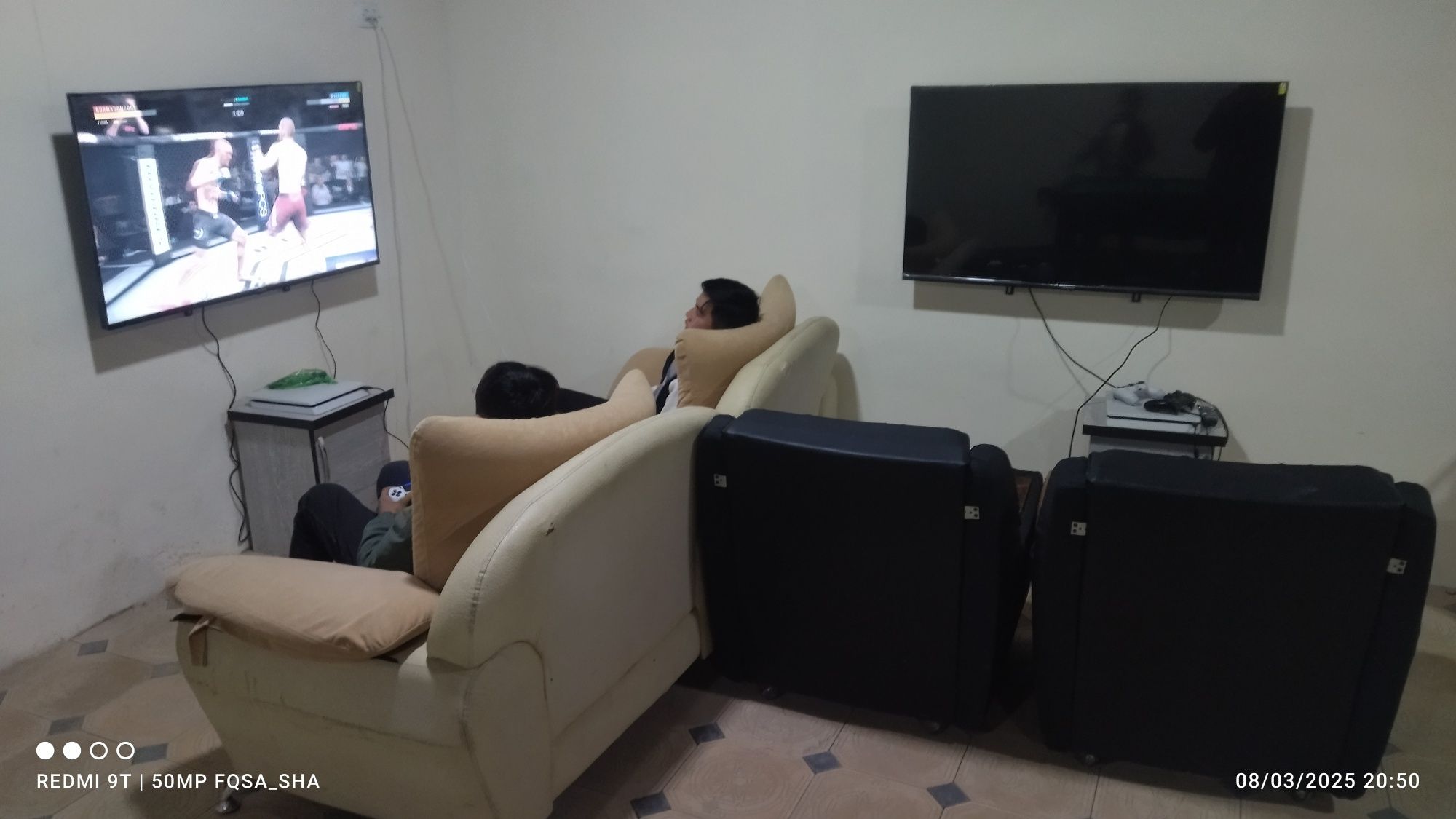 Plesteshin 4 televizori bilan kampilikt