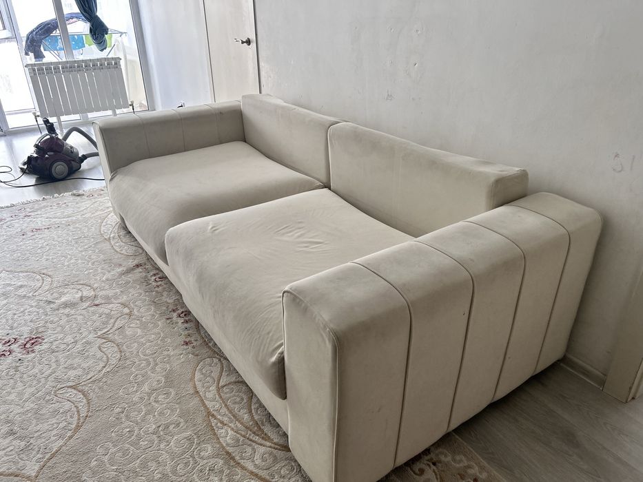 Продам диван срочно