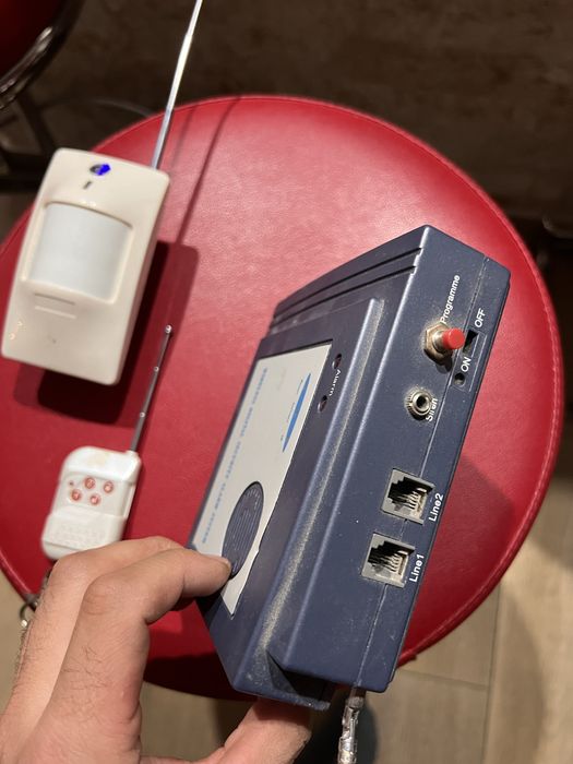 Sistem alarma wirelles digital + telecomanda, complet