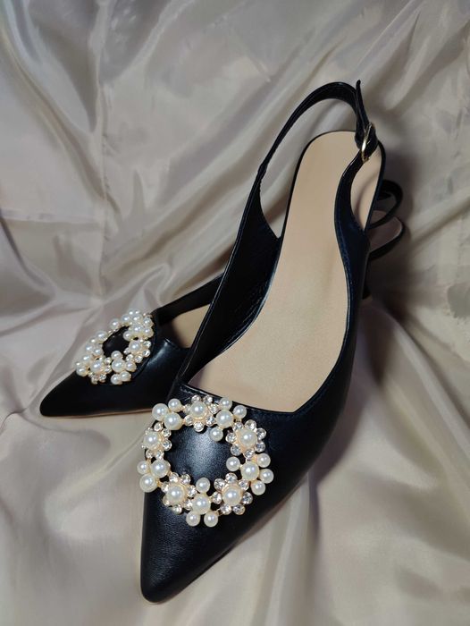 Pantofi eleganți Reyna cu toc mic