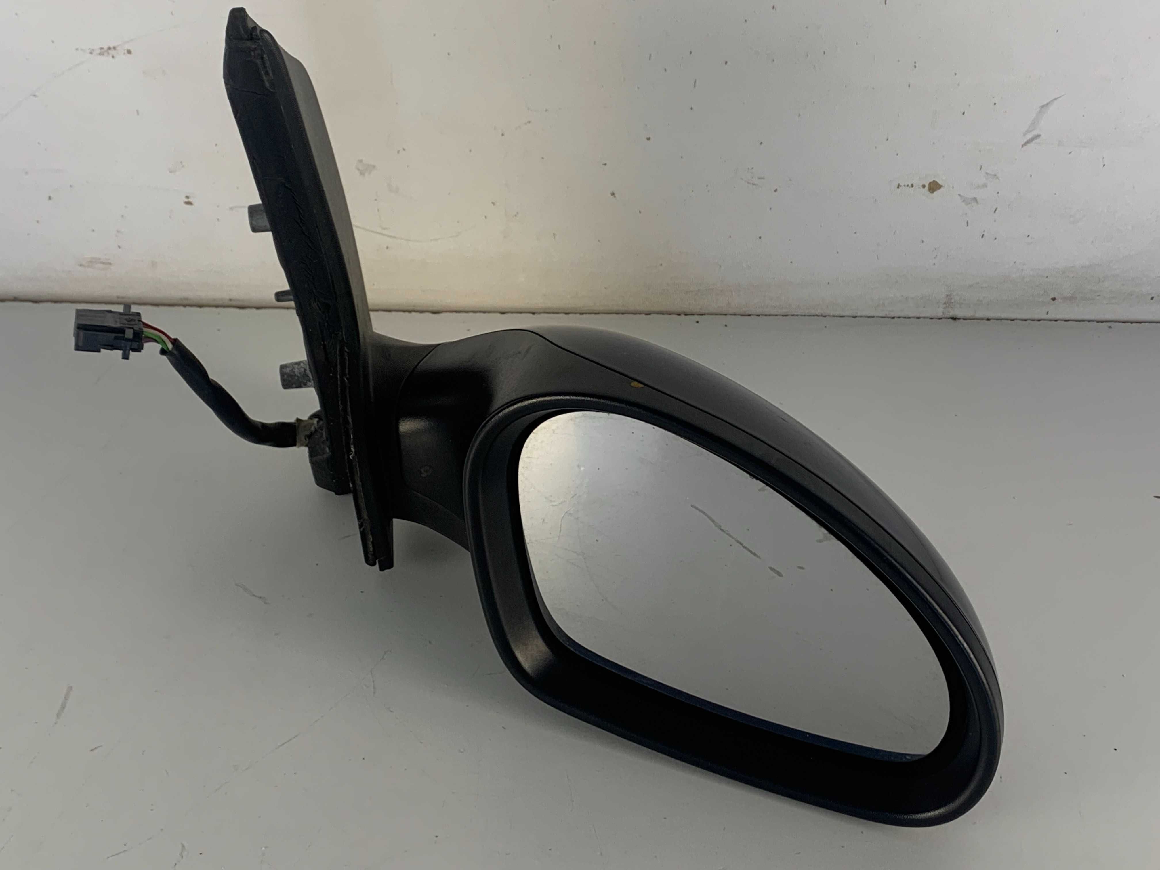 Дясно огледало с прибиране Seat Altea (04-09)г.