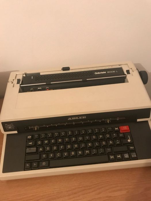 Vand mașina descris