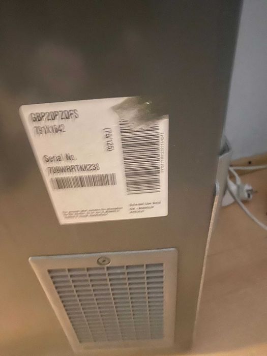 Combina frigorifica LG , A + + + , 343 l