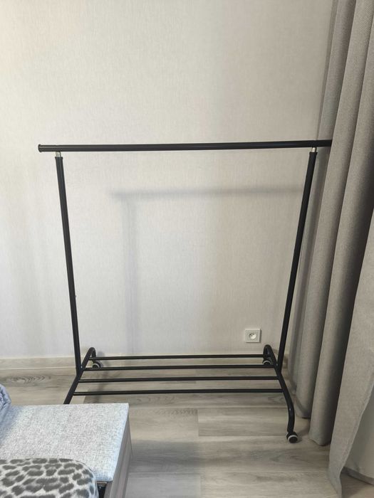 Напольная вешалка Икея
