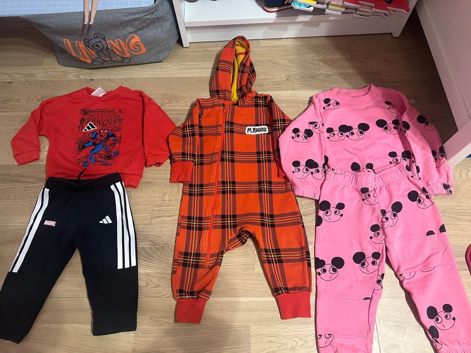 Обувки и дрехи Adidas/New balance