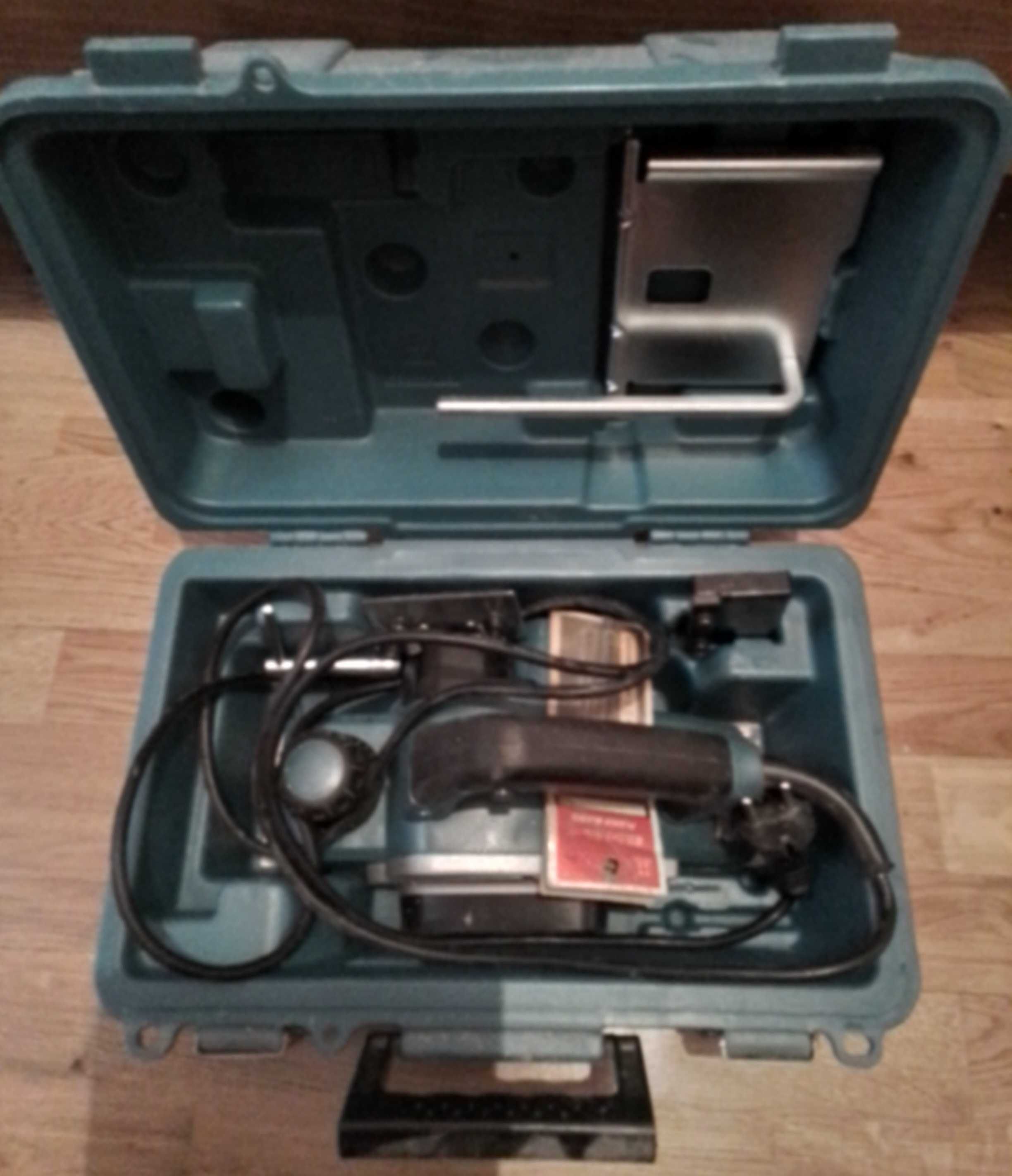 Электрорубанок Makita KR0810k
