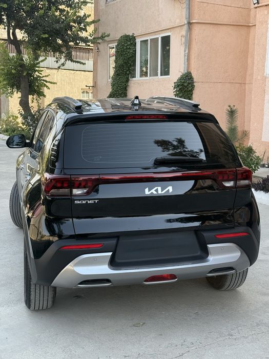 Kia Sonet full pozitsiya