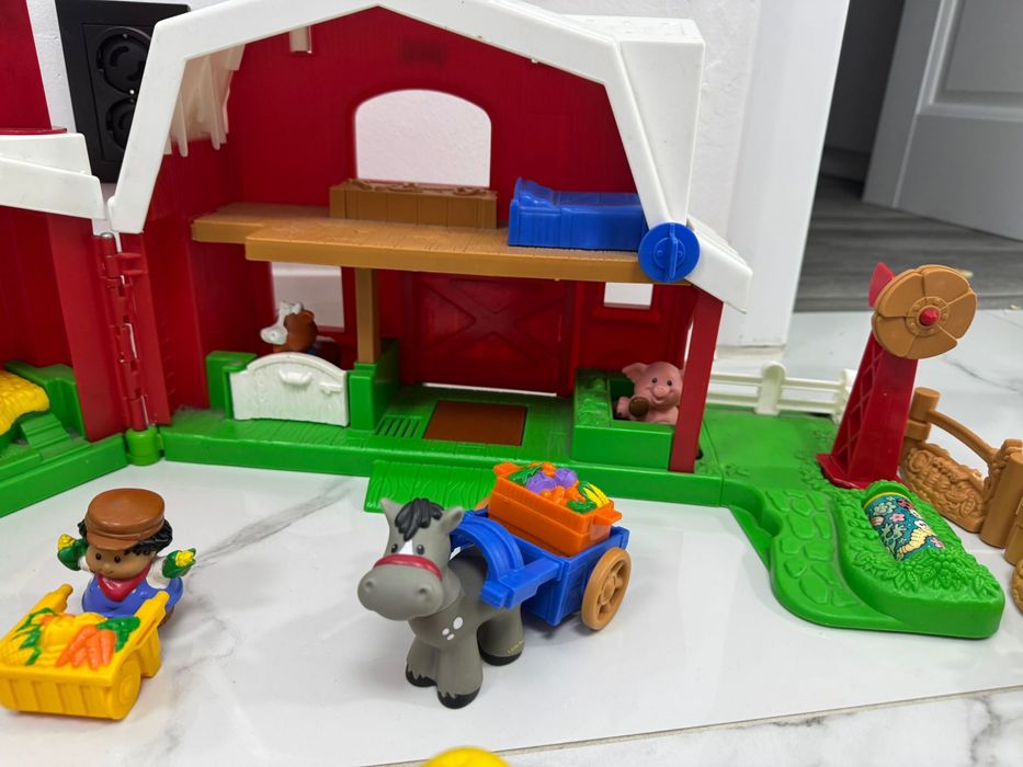 Ferma mare little people