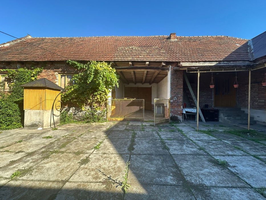 Casă de vânzare în sat Lalașinț