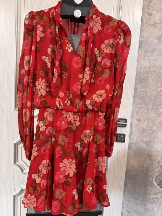 Jenskiy ko’ylak xs-s razmer Zara