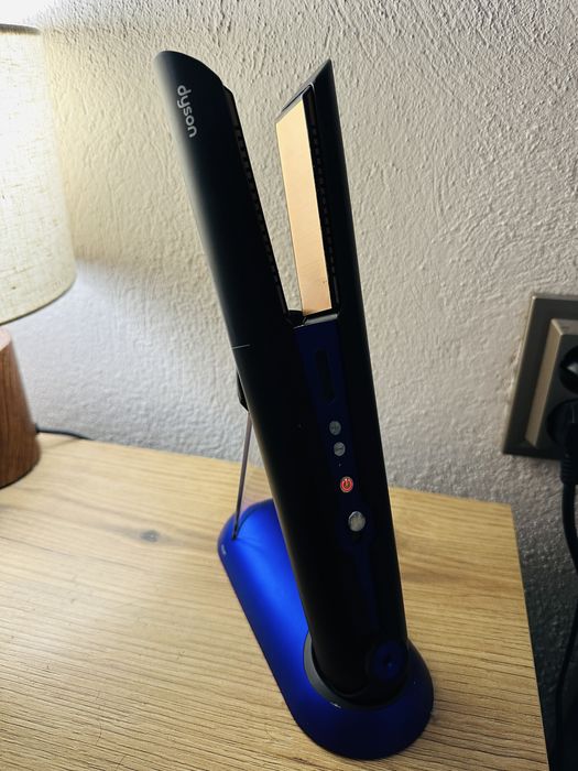 Преса за коса Dyson Corrale