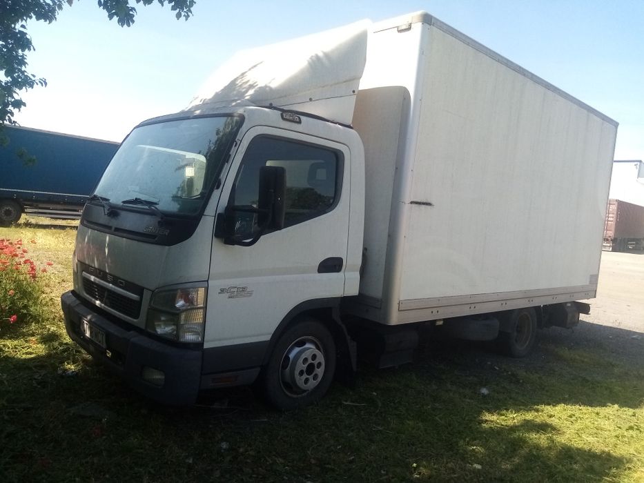 Vând Mitsubishi fuso