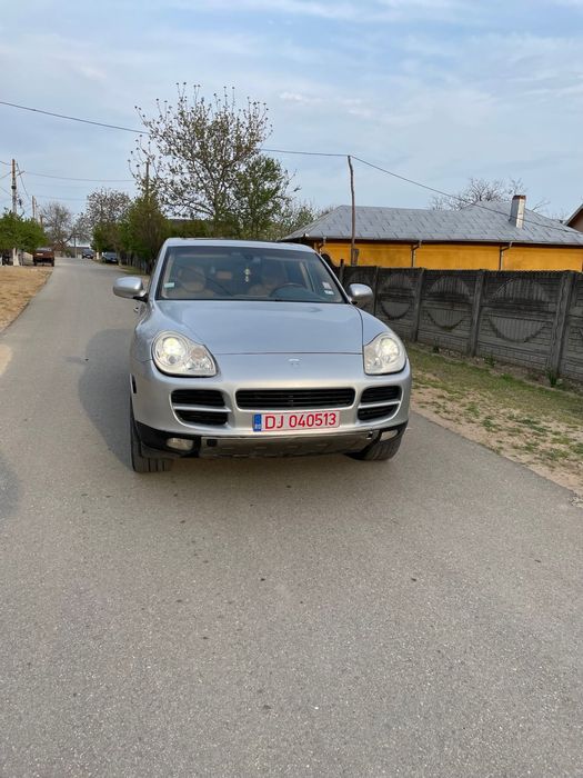 Porsche cayenne 3.2