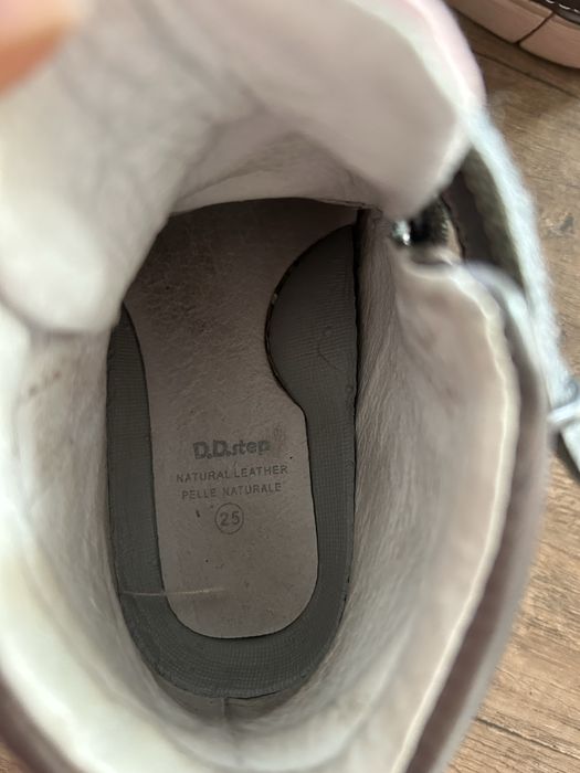 Детски кожени обувки за момиче