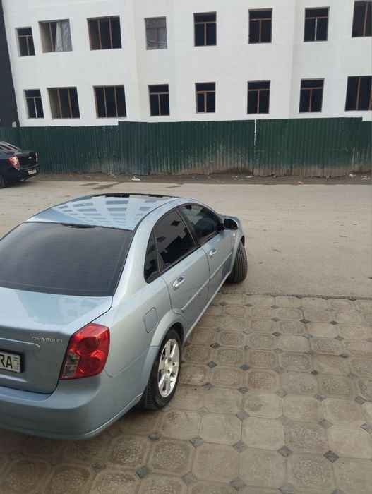 продаётся машина ласетти1.6 автомат