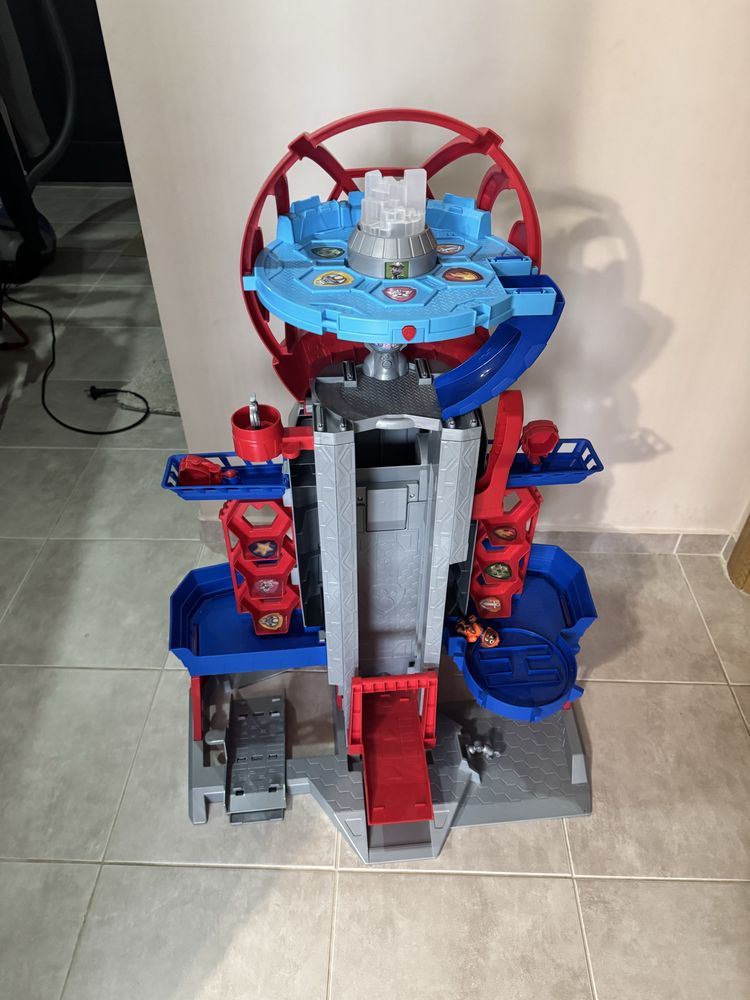Продавам Spin Master Paw Patrol Ultimate City Tower 6060353