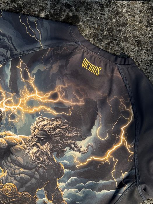 Rashguard Vicious x Zeus – спортни тениски за BJJ, MMA и grappling