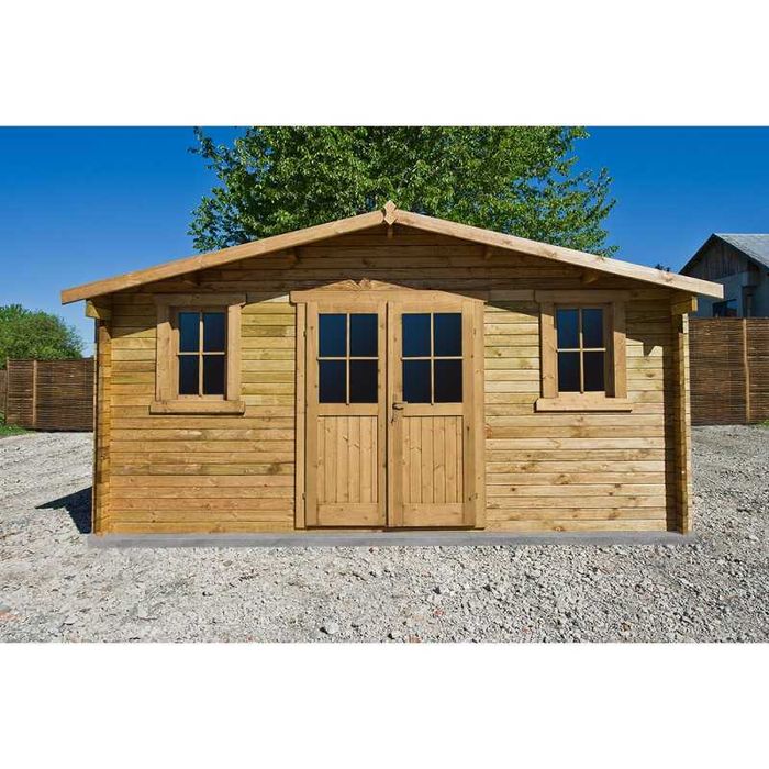 Garaje din lemn cu structură solidă și design plăcut