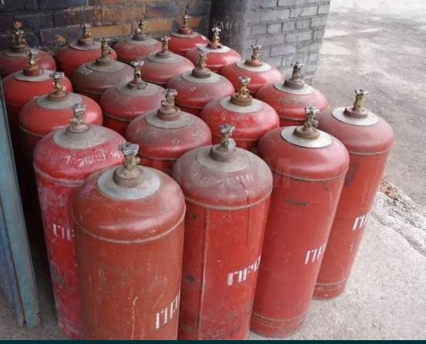 Продам газовые баллоны 50л, 27л