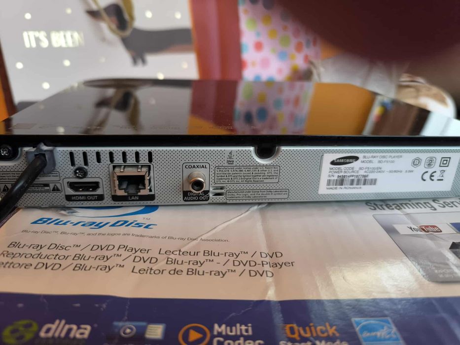 Продавам DVD  Samsung.