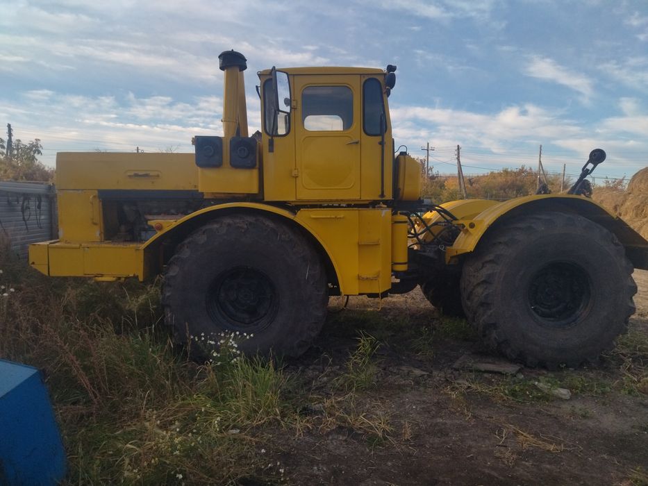 Продам Кировец К 700А