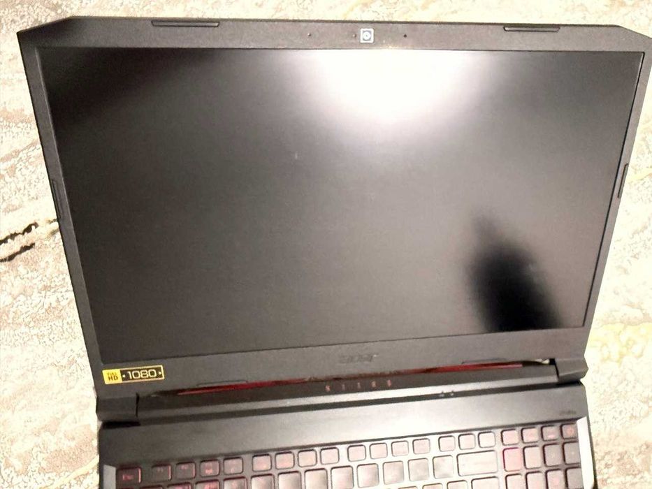 Acer Nitro AN515-55 1TB/1650 4gb/16gb ram/intel i5-10300h