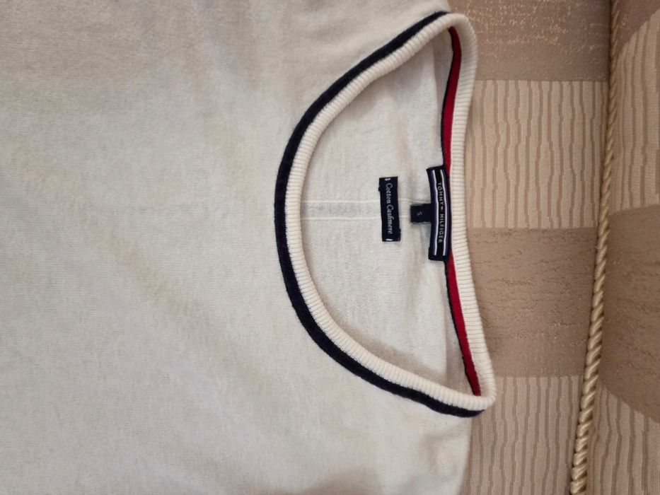 Pulover  Tommy Hilfiger pentru femei, amestec bumbac si casmir,  alb