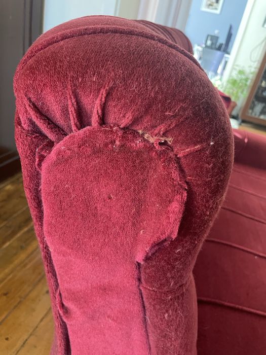 Диван с включен механизъм за спане